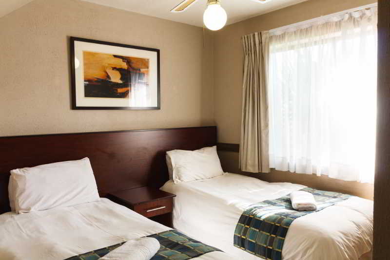 Elephant Springs Hotel & Apartments by null