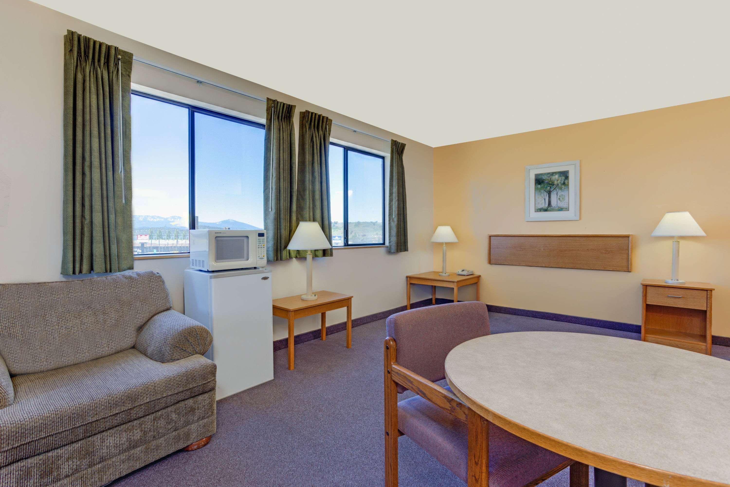Super 8 by Wyndham Klamath Falls