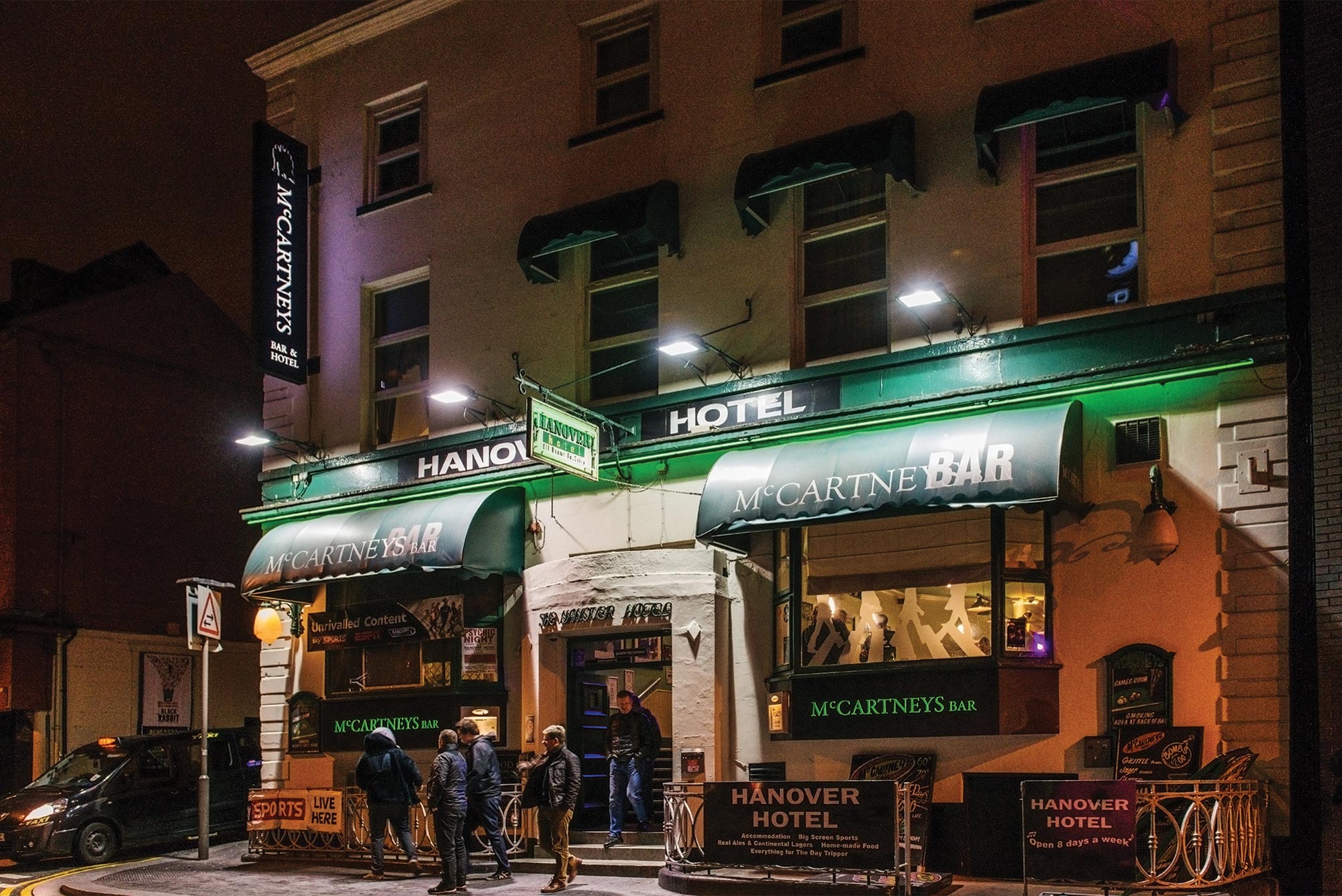 Hanover Hotel & McCartneys Bar