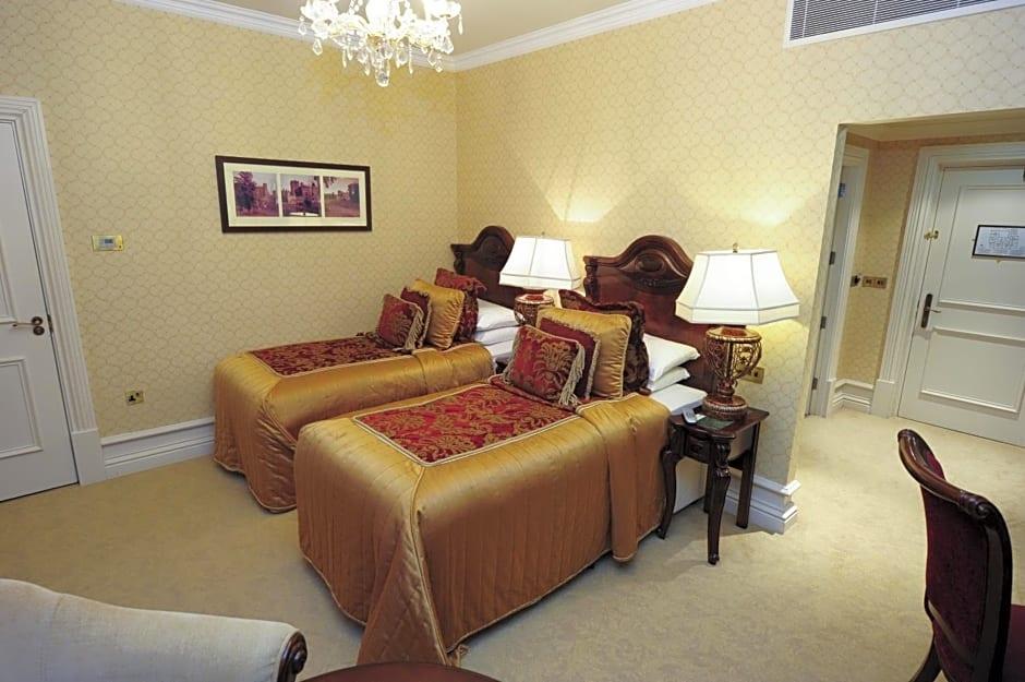 Kilronan Castle