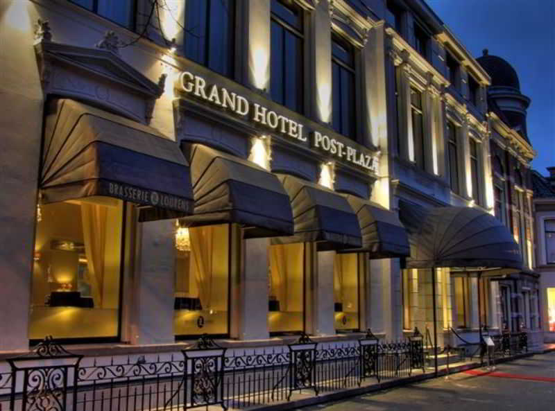 Photo of Post-Plaza Hotel & Grand Café