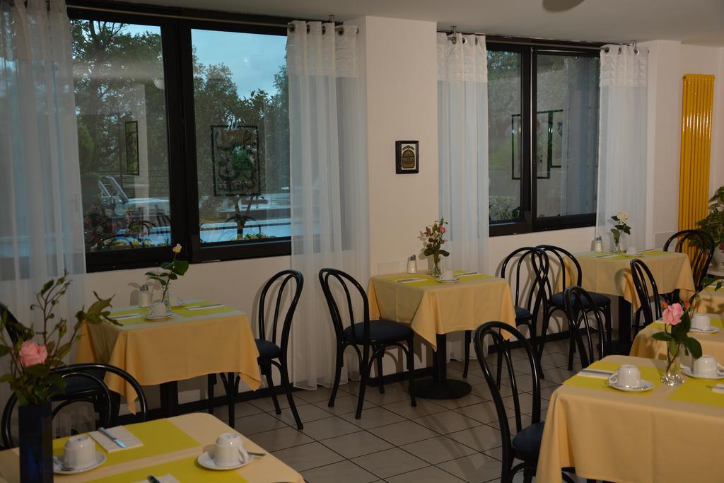 Hotel Nessi by null