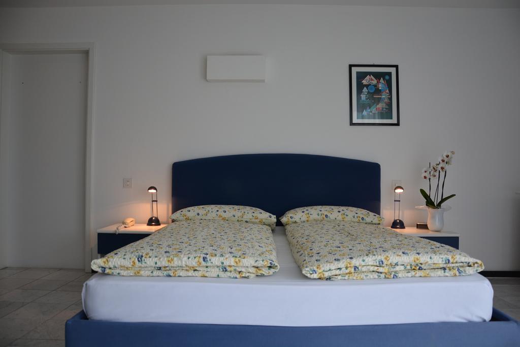 Hotel Nessi by null