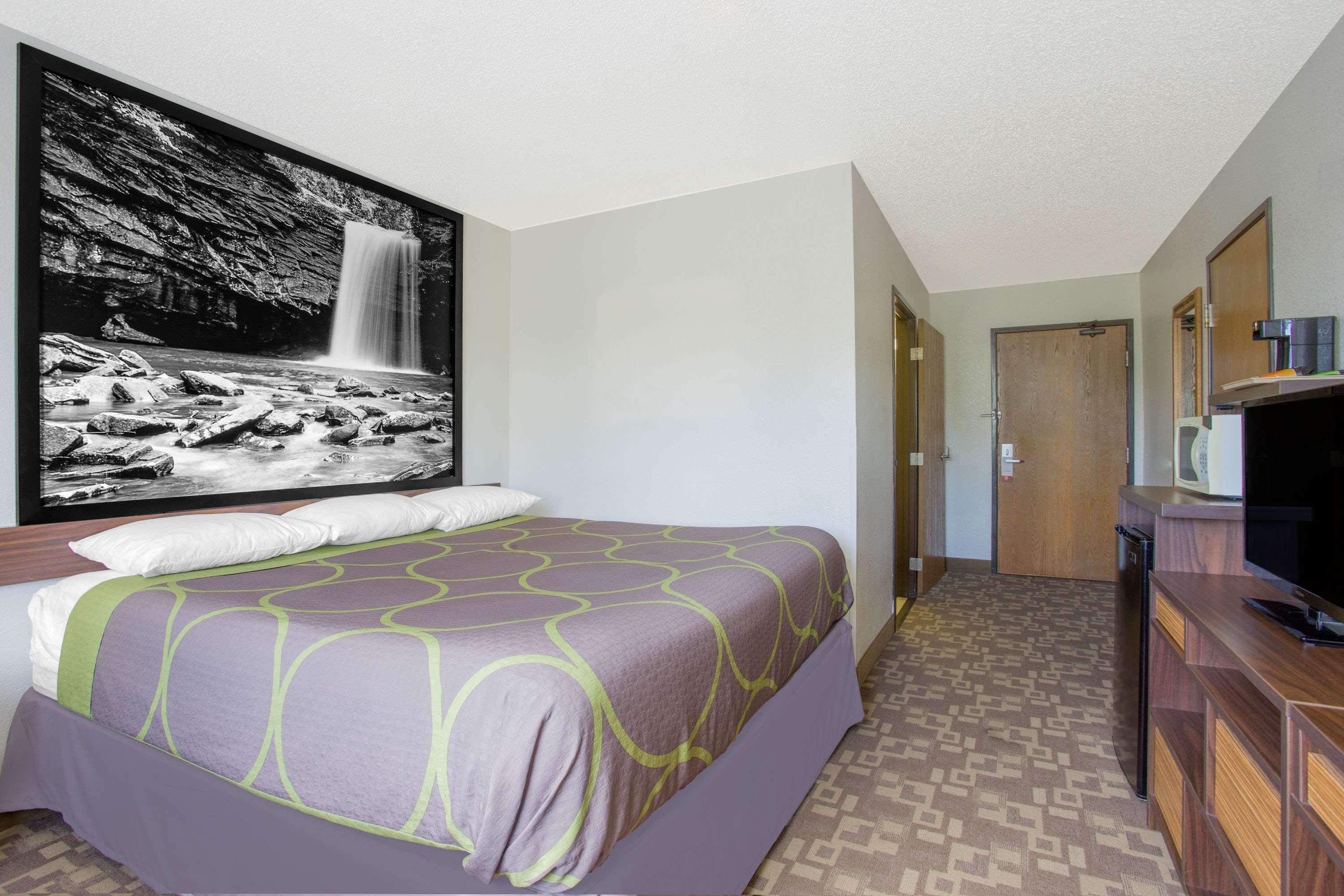 Super 8 By Wyndham Appomattox Va