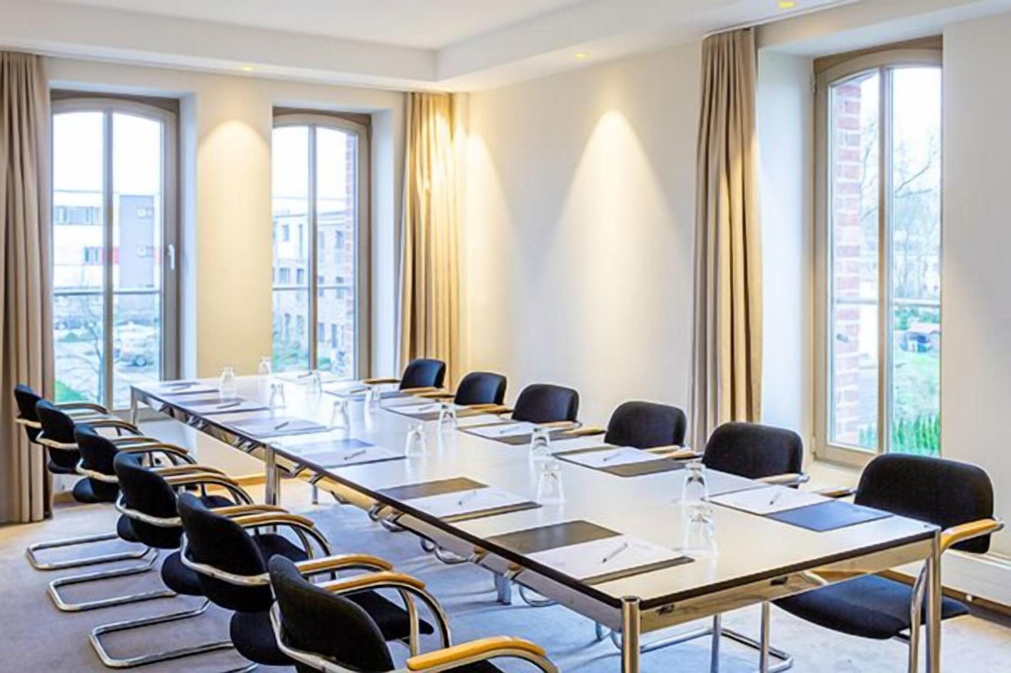 HSZ Hotel Speicher am Ziegelsee GmbH by null