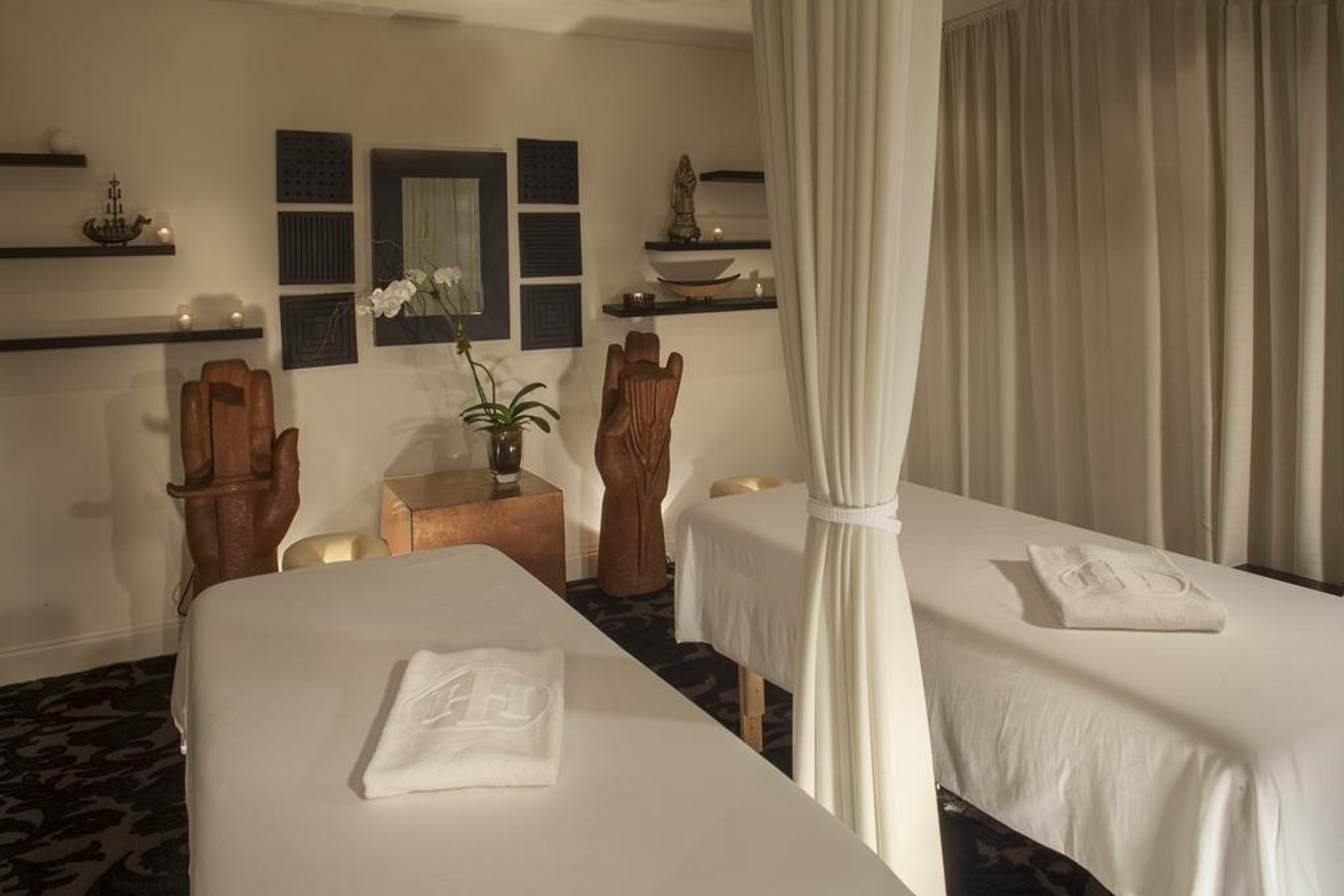 International House Hotel by null