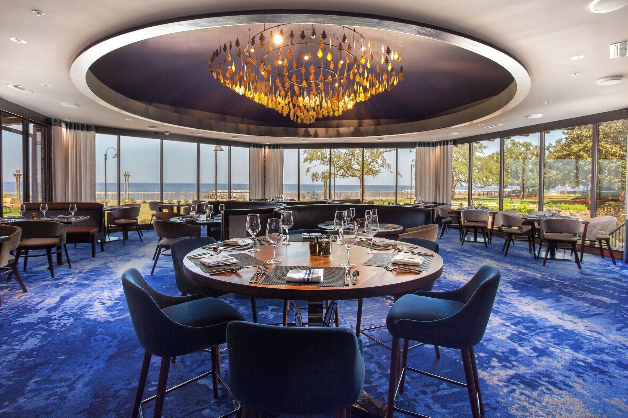 The Grand Hotel by null