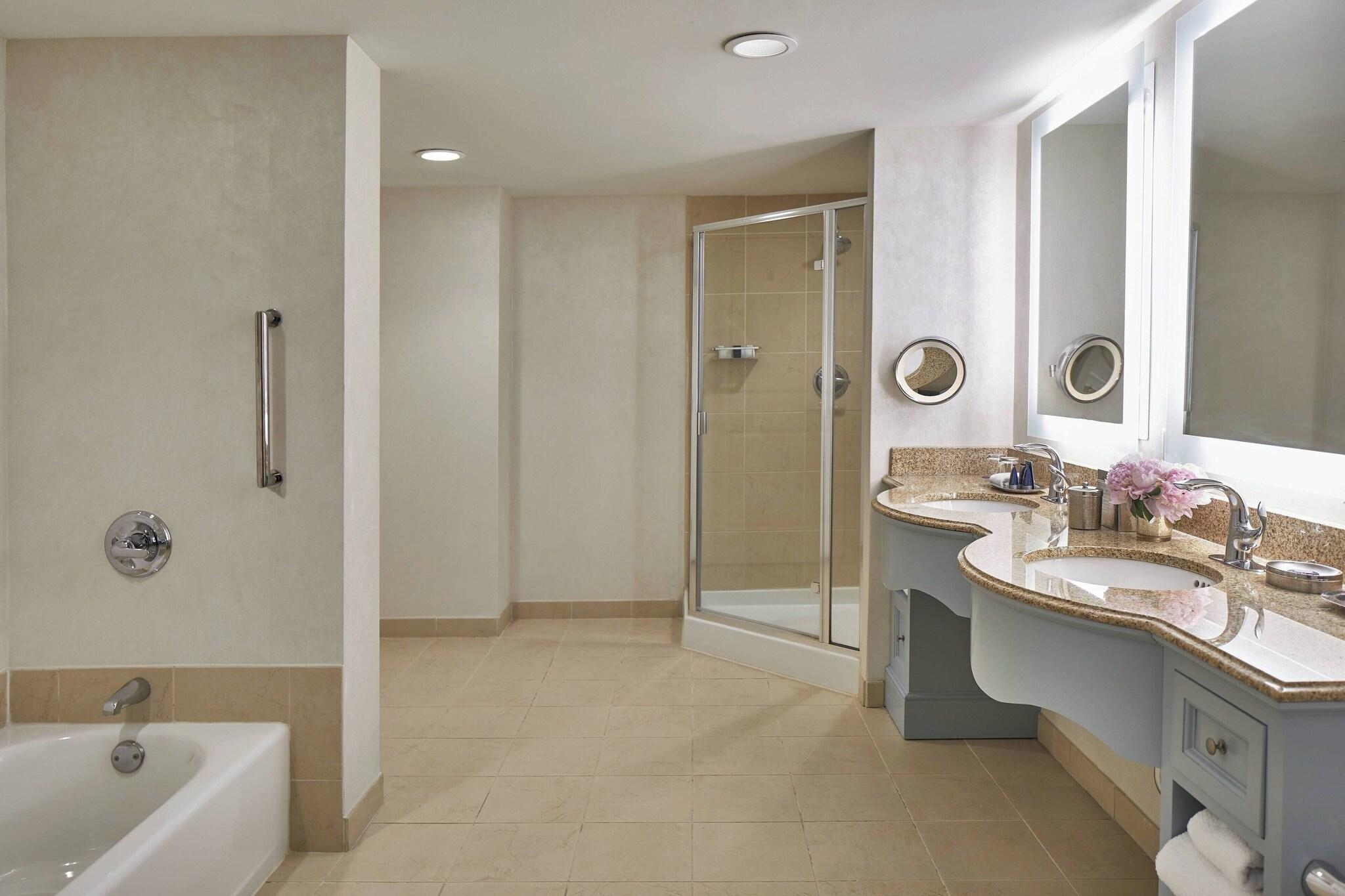 The Grand Hotel by null