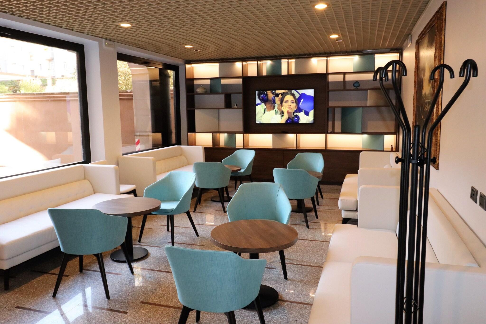 Hotel Domenichino - photo