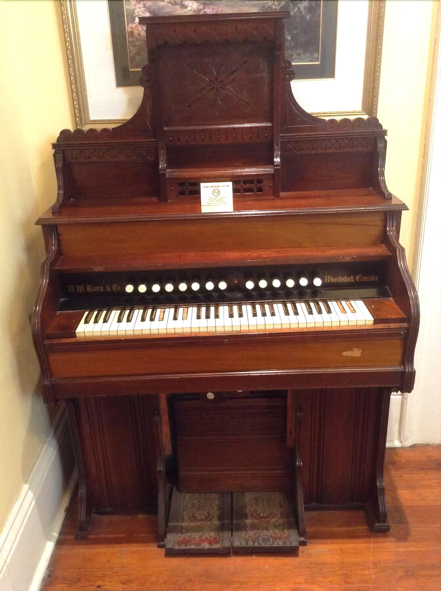 The Queen Anne Hotel by null