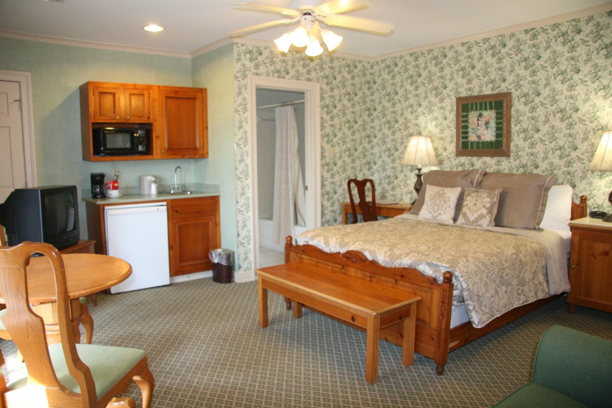 The Queen Anne Hotel by null