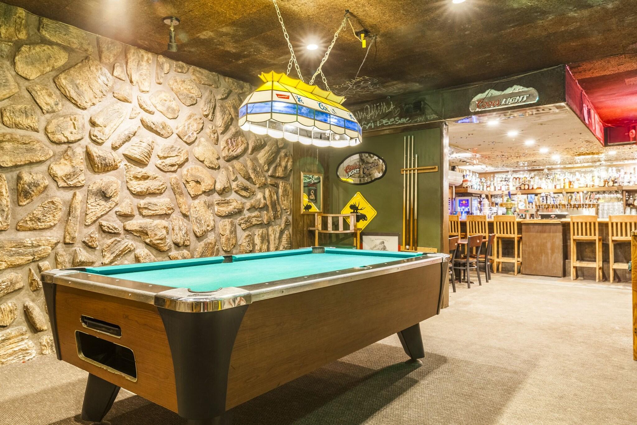 Alpenhof Lodge by null