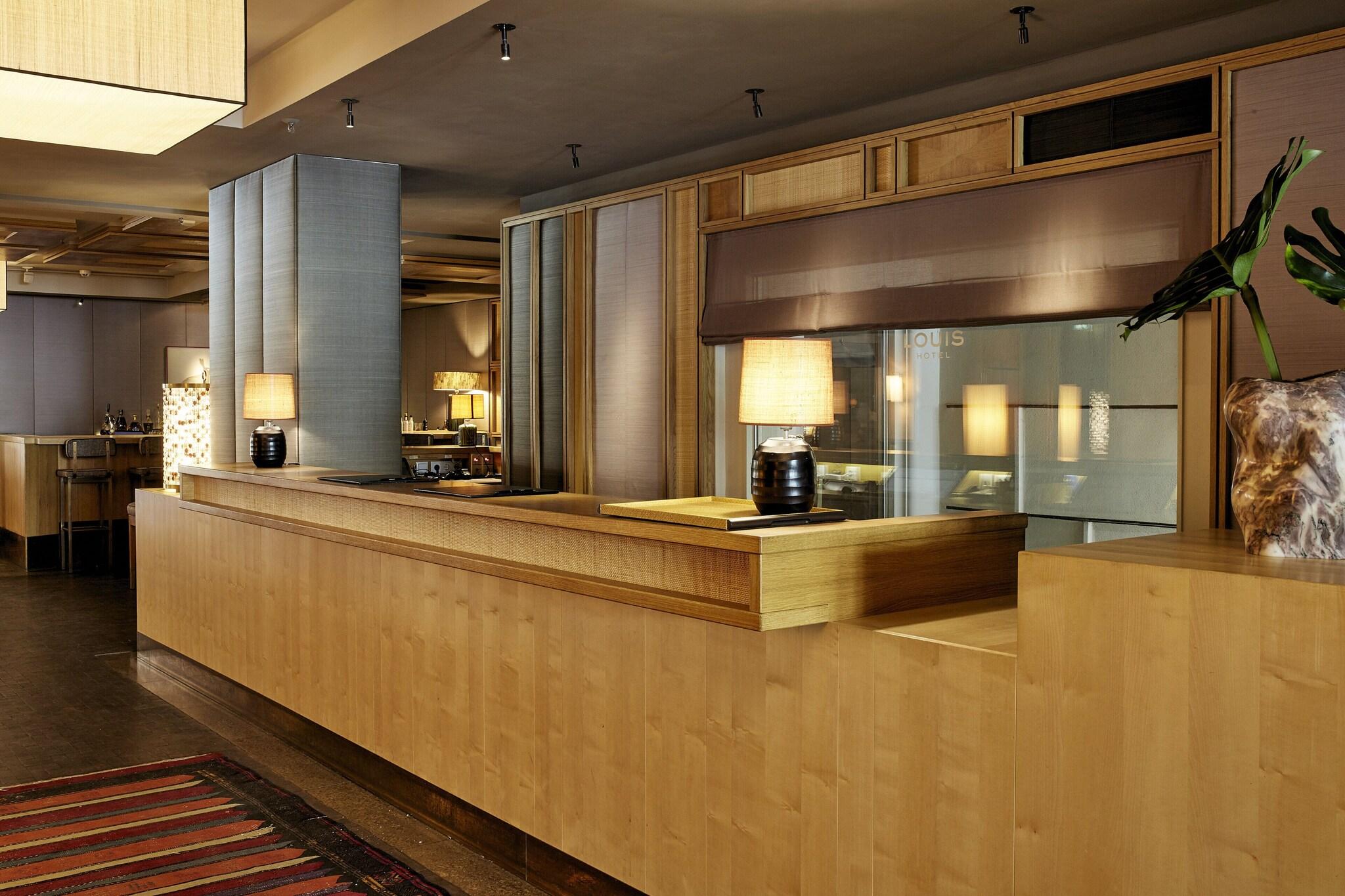 LOUIS Hotel by null