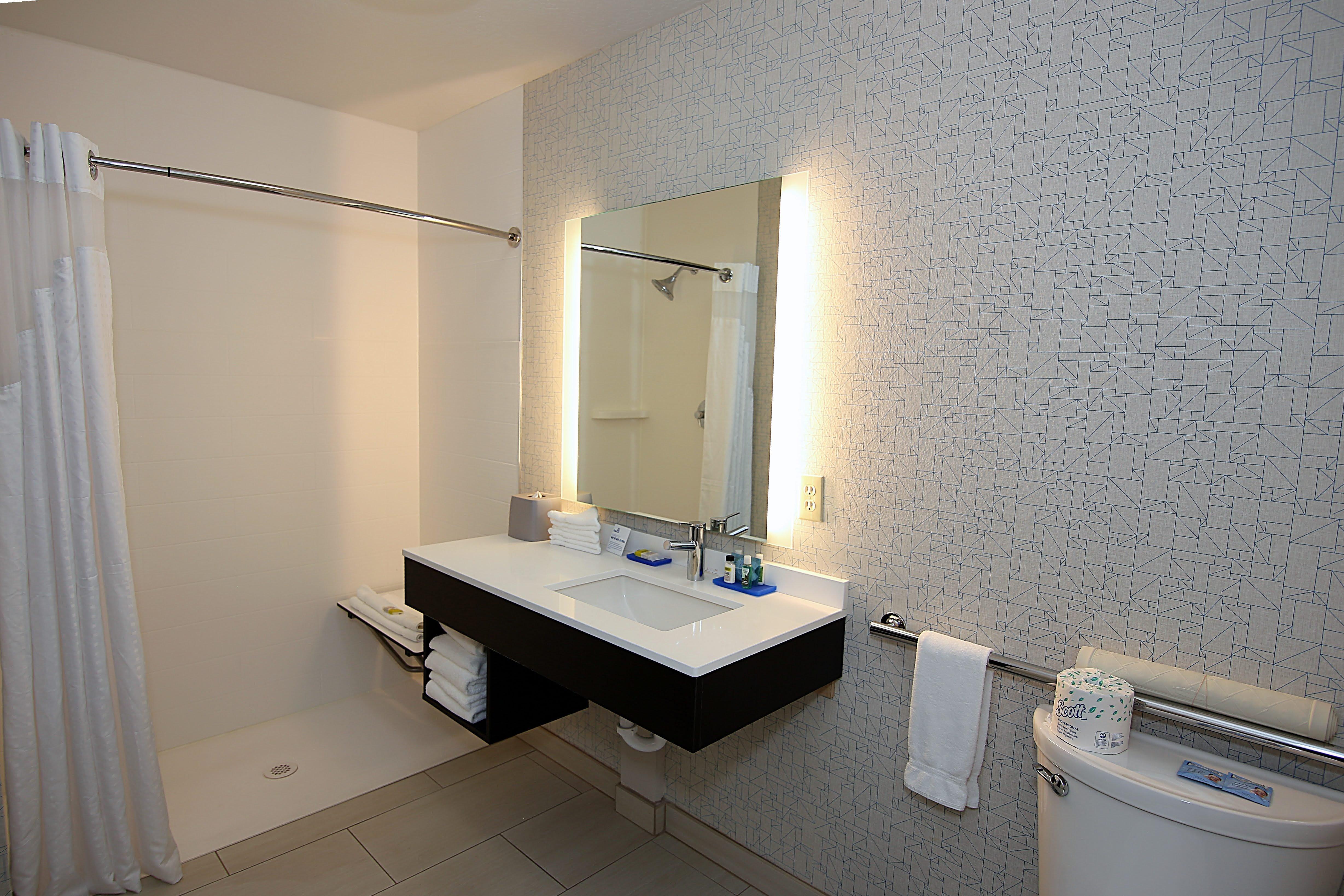 Holiday Inn Express Hotel & Suites Ashland