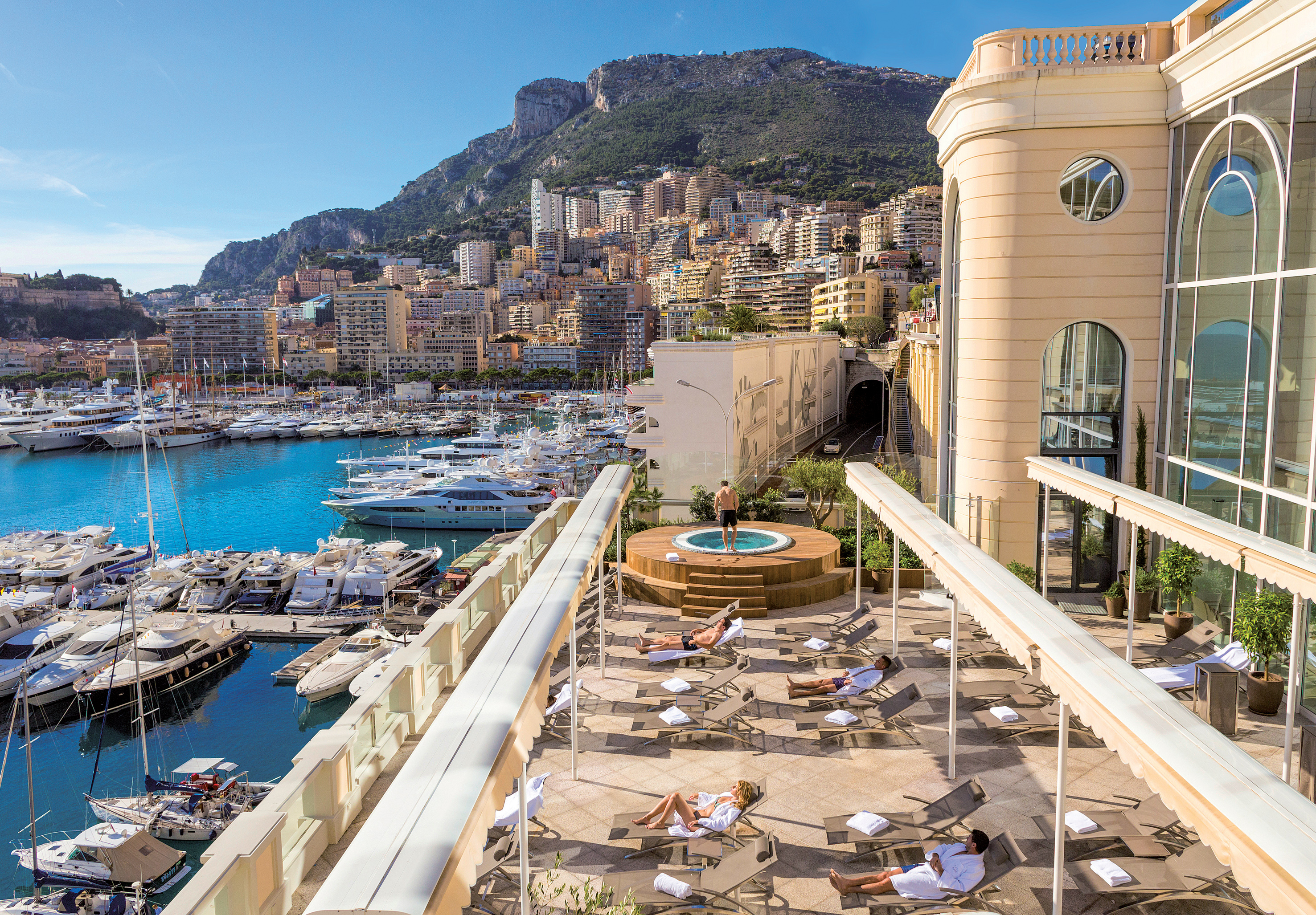 Monte-Carlo Beach Hotel by null