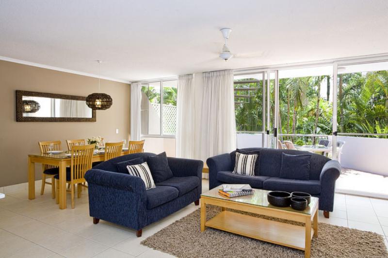 Noosa Tropicana