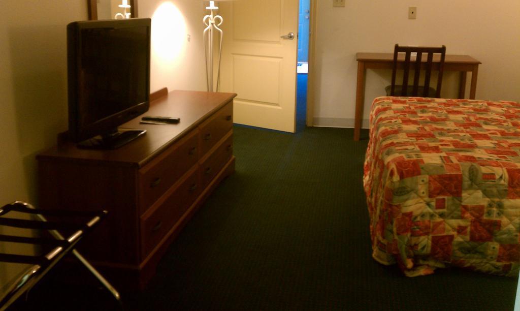 Texas Inn & Suites