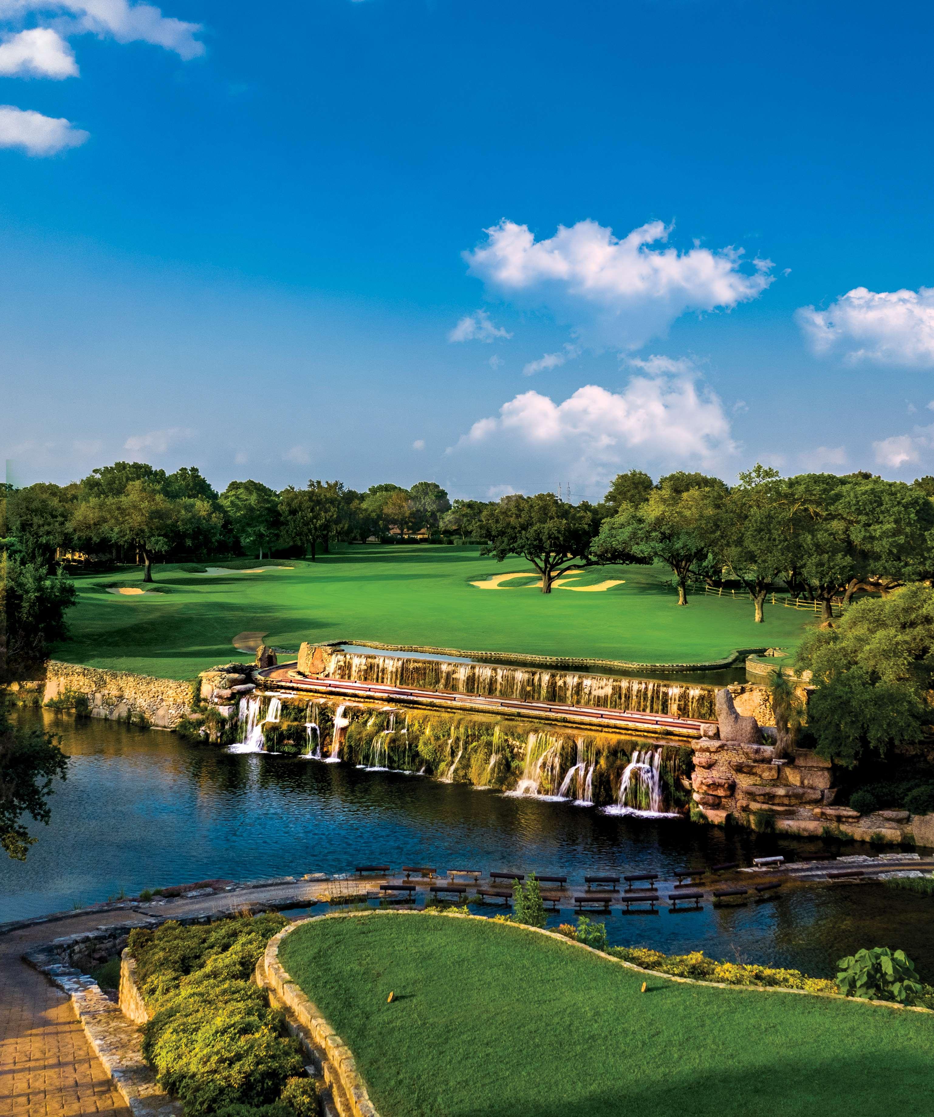 Horseshoe Bay Resort by null