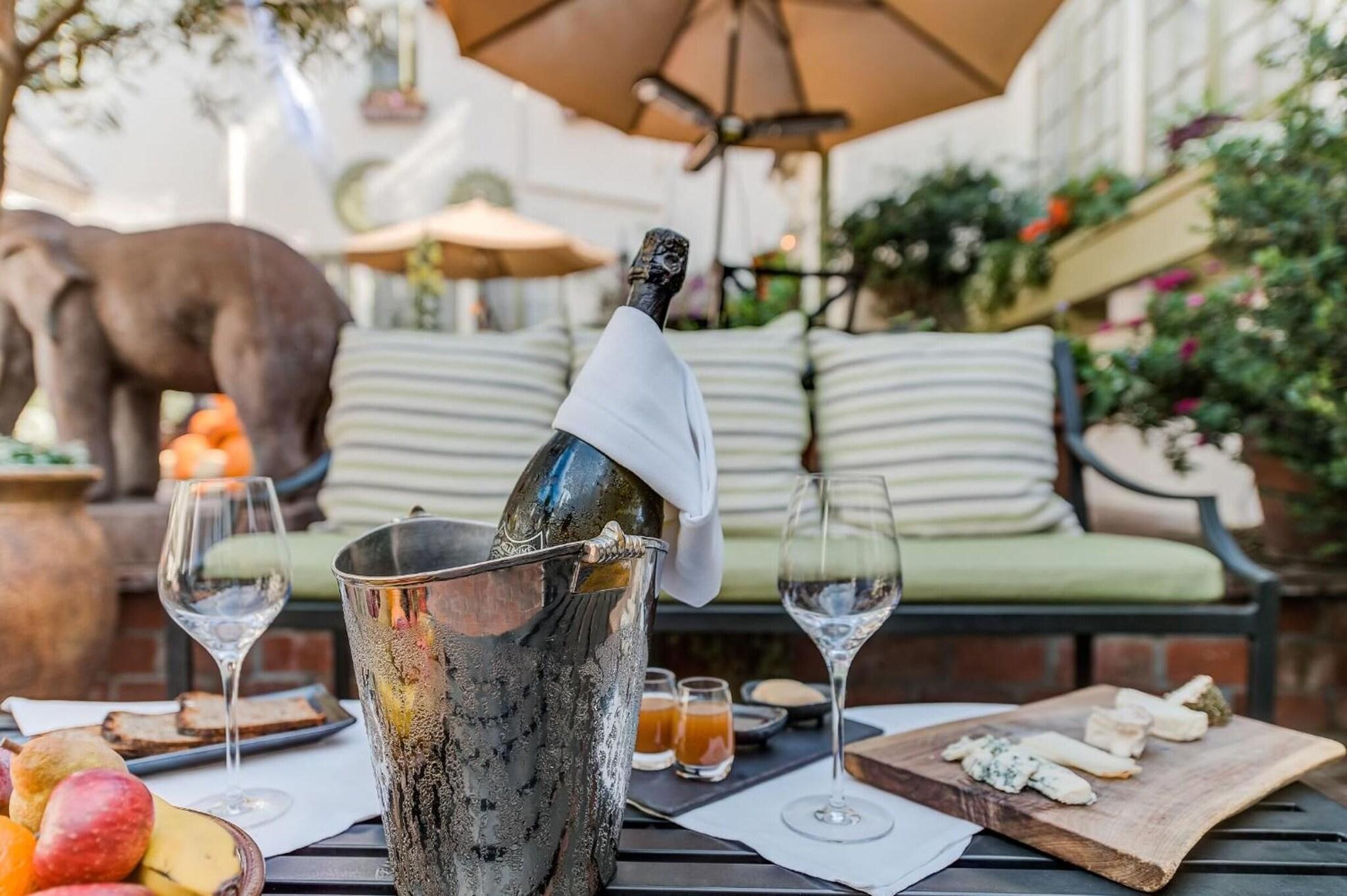 L'Auberge Carmel by null