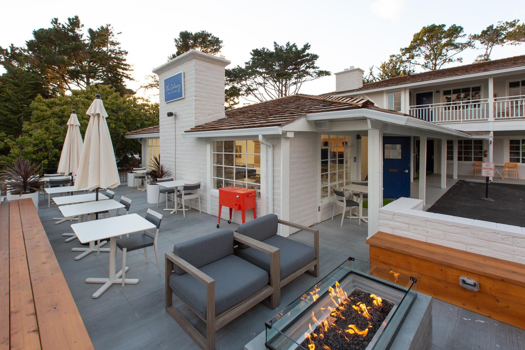 Le Petit Pali at Ocean Ave by null