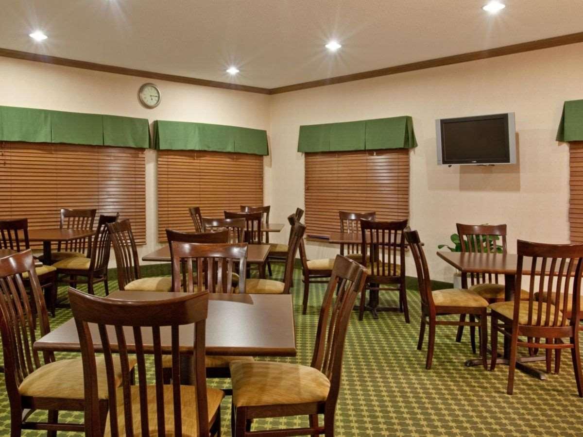 Baymont Inn & Suites Merrillville