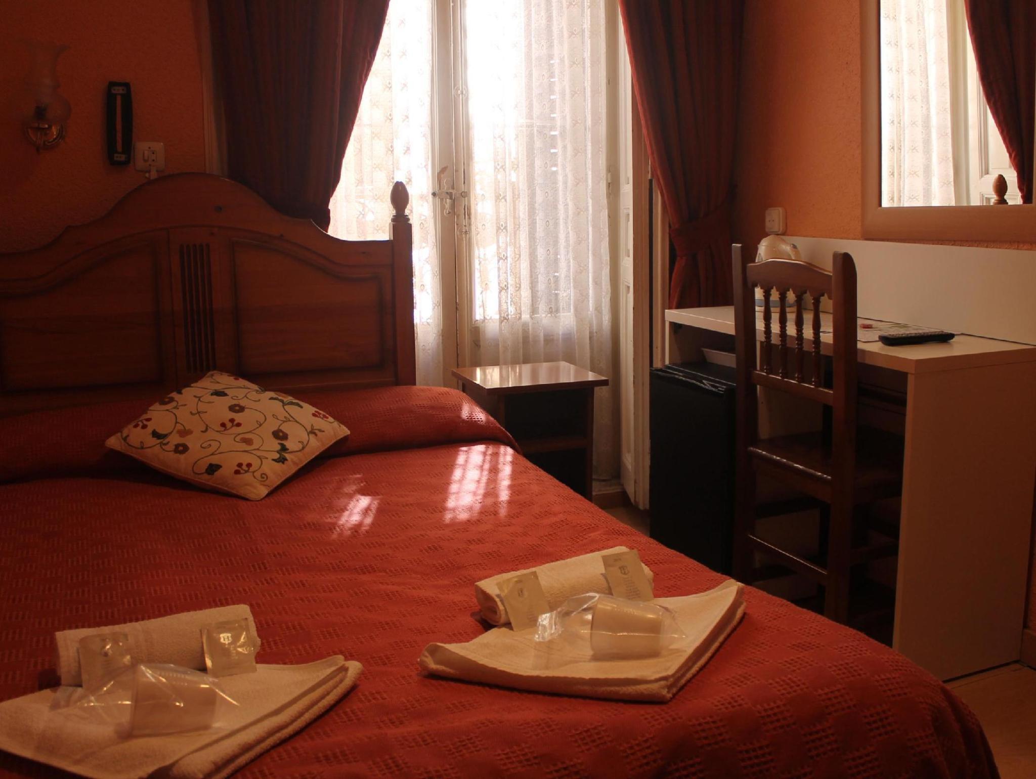 Hostal Comercial