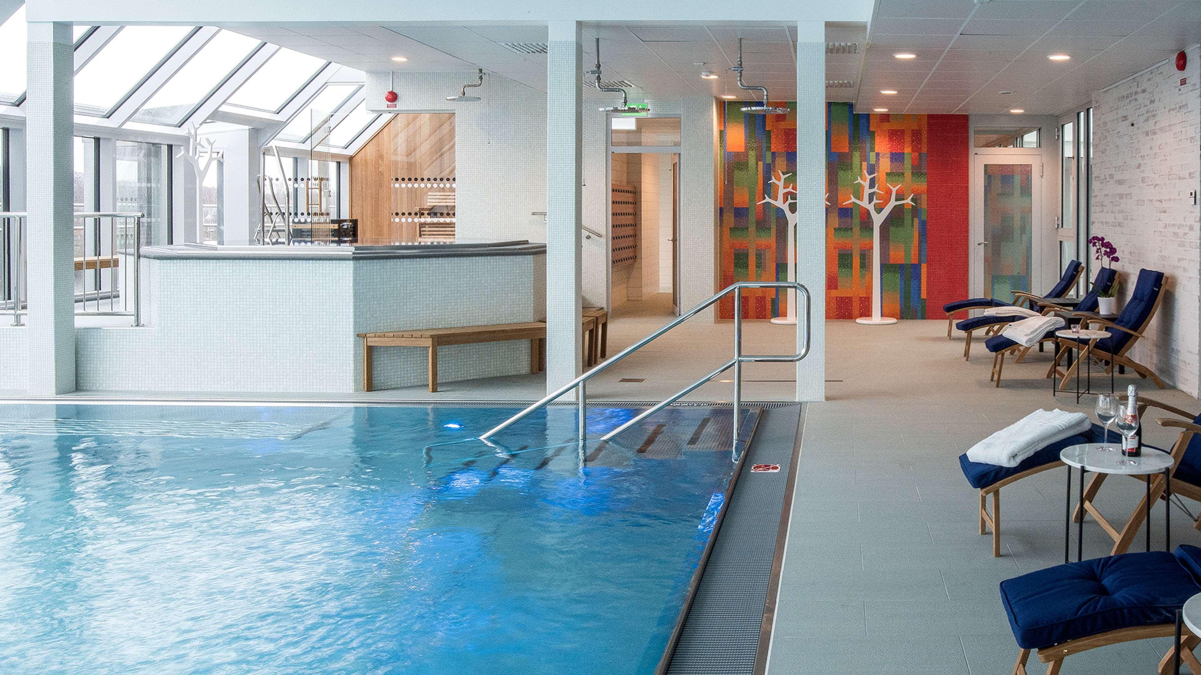 First Hotel Planetstaden by null