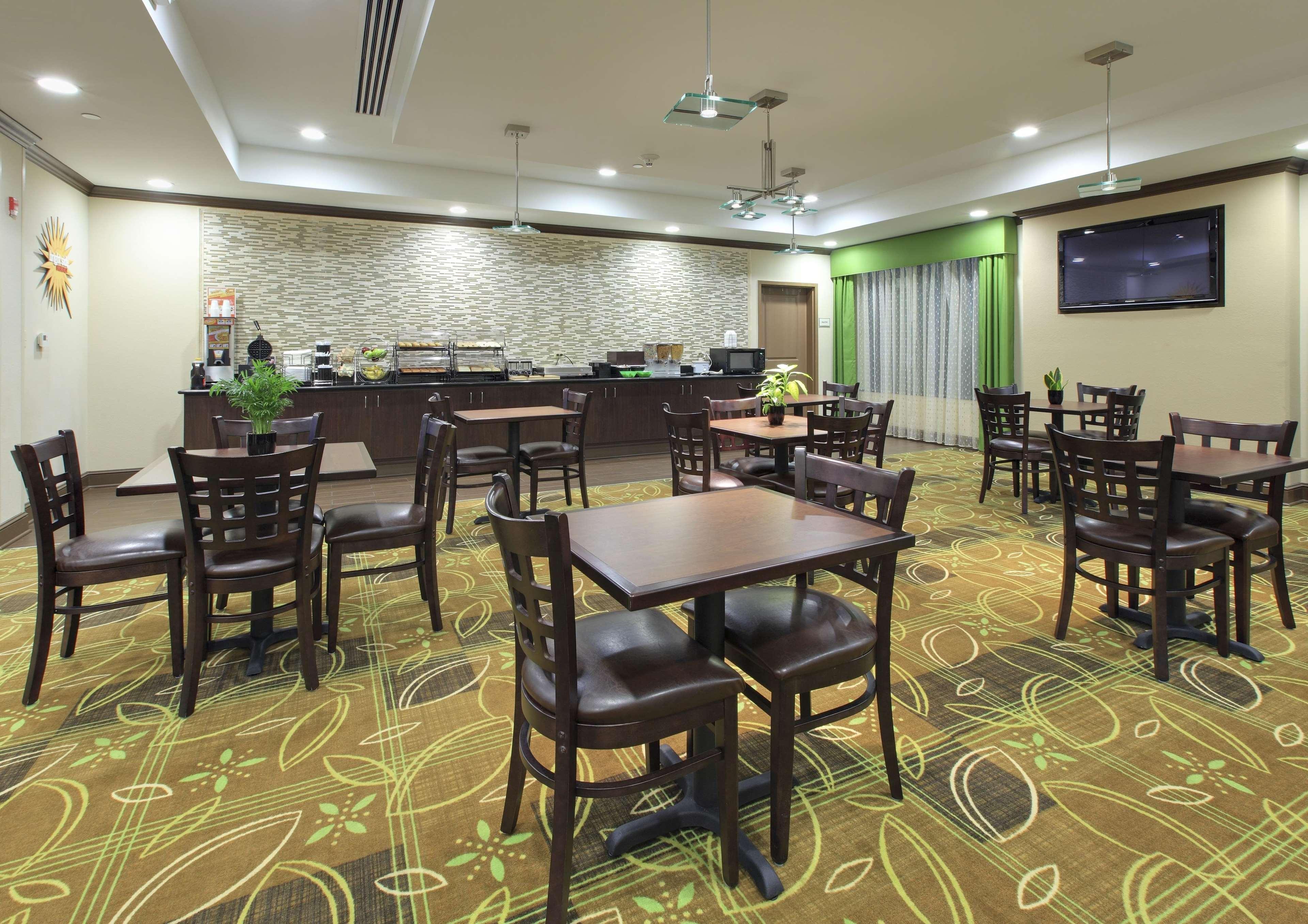 La Quinta Inn & Suites Memphis Wolfchase