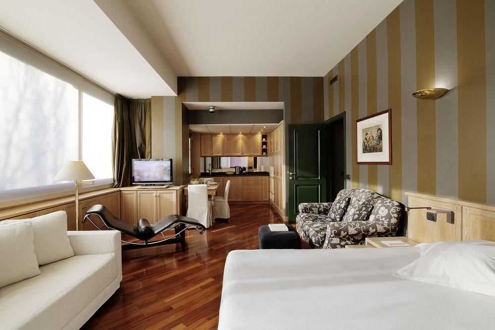 Camperio House Suites & Apartments - photo