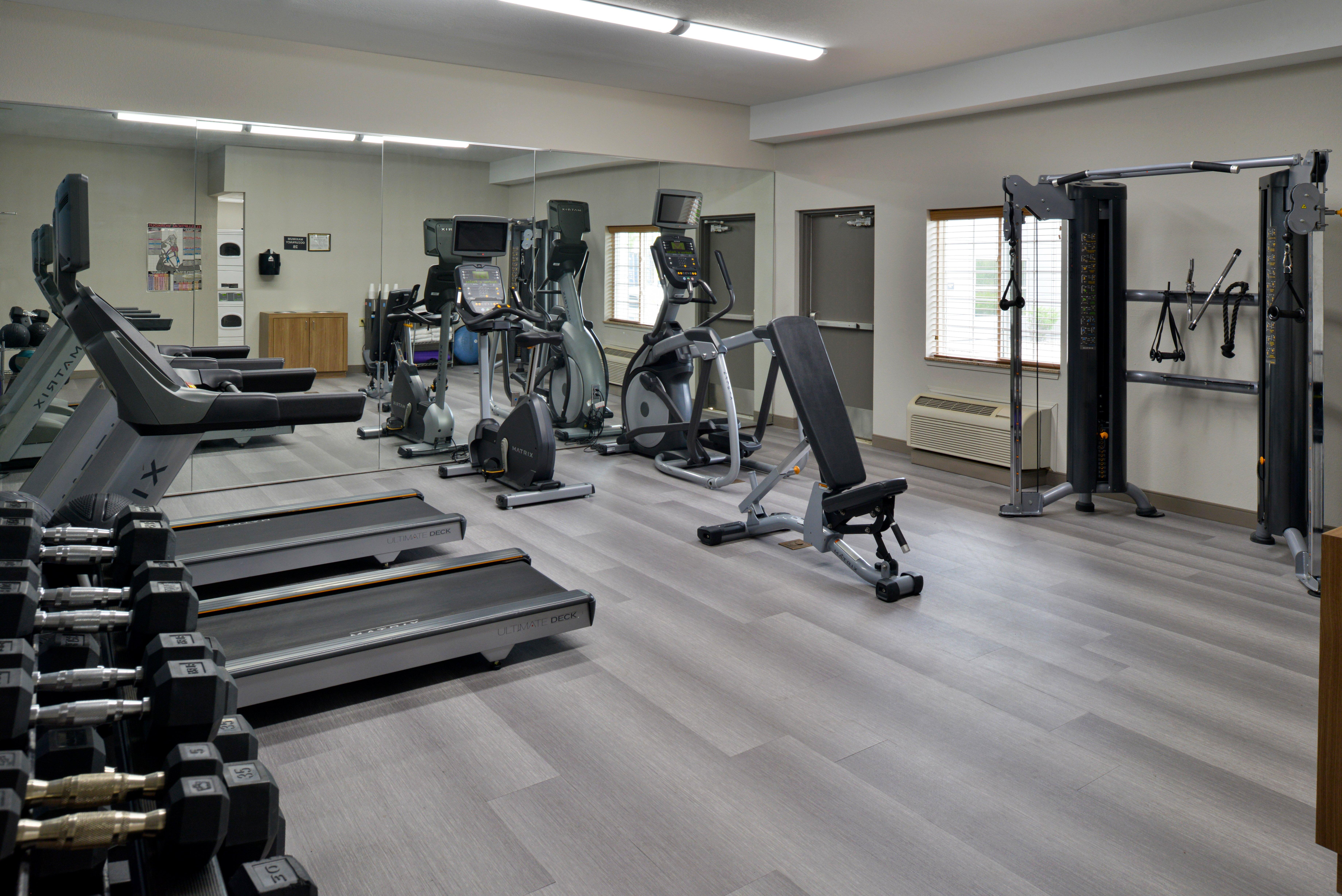 Candlewood Suites Kansas City Northeast