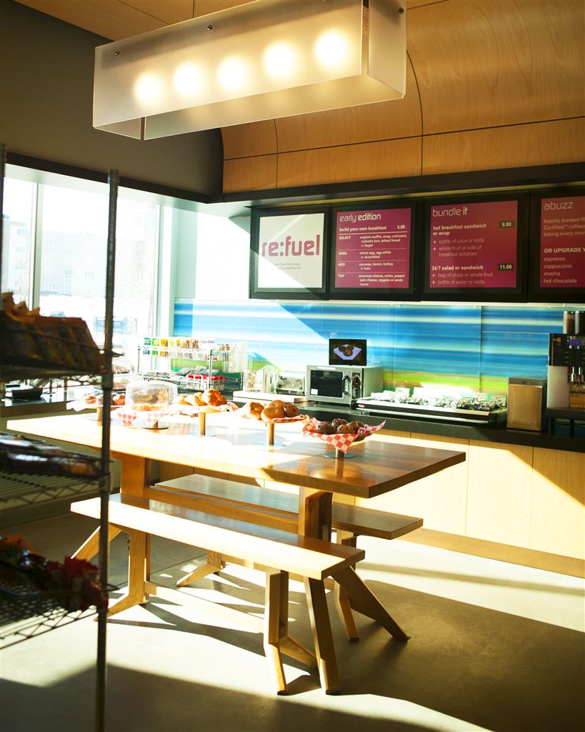 Aloft Minneapolis by null