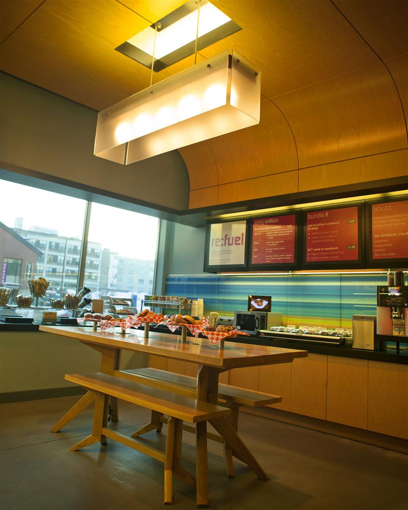 Aloft Minneapolis by null