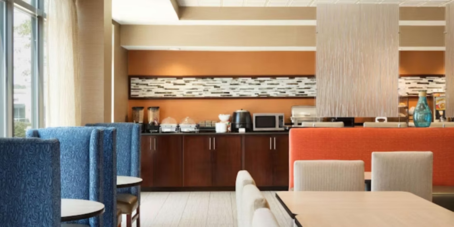 Townhome Inn & Suites in Cordova