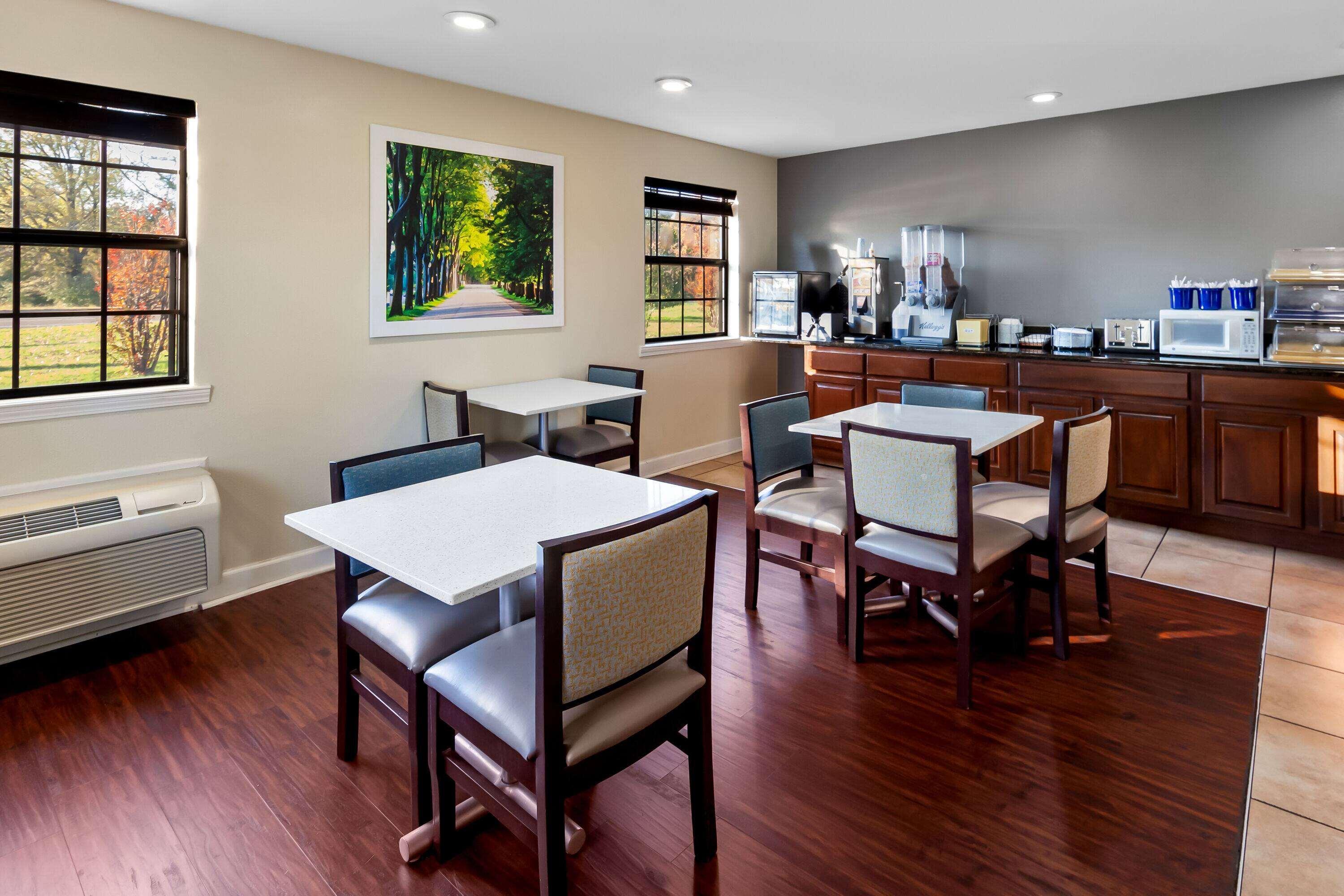 Days Inn by Wyndham Brownsville