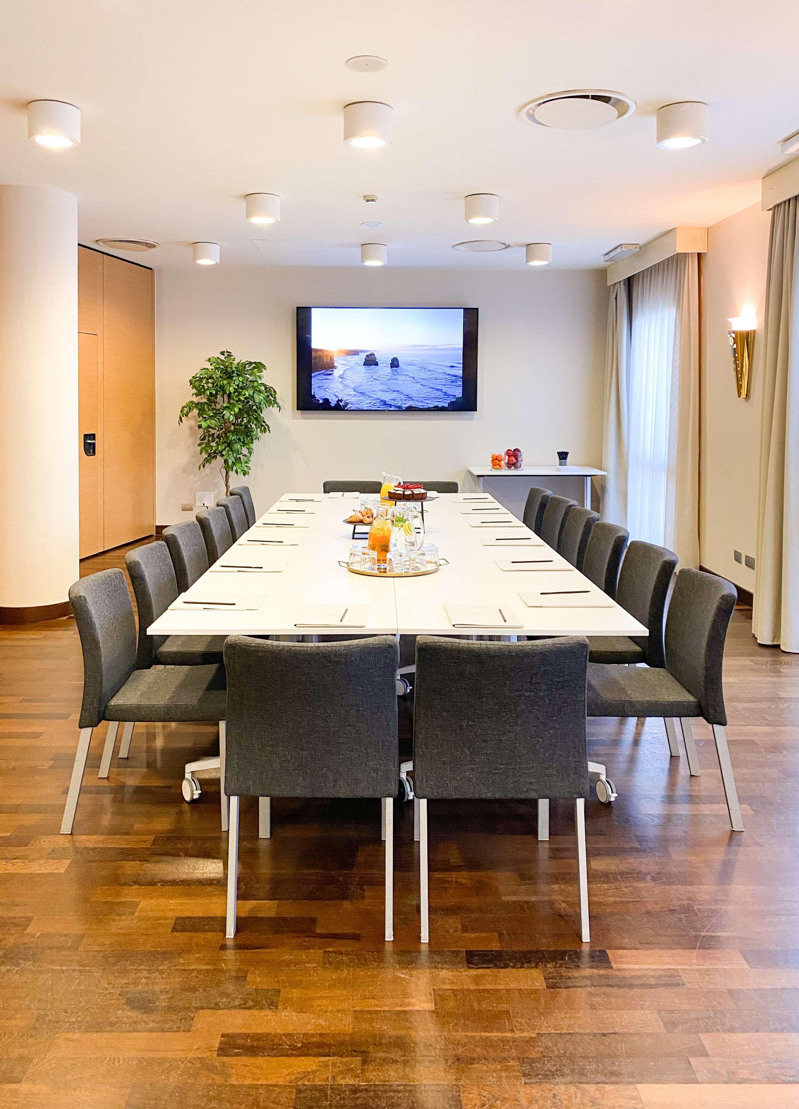 Litta Palace - photo