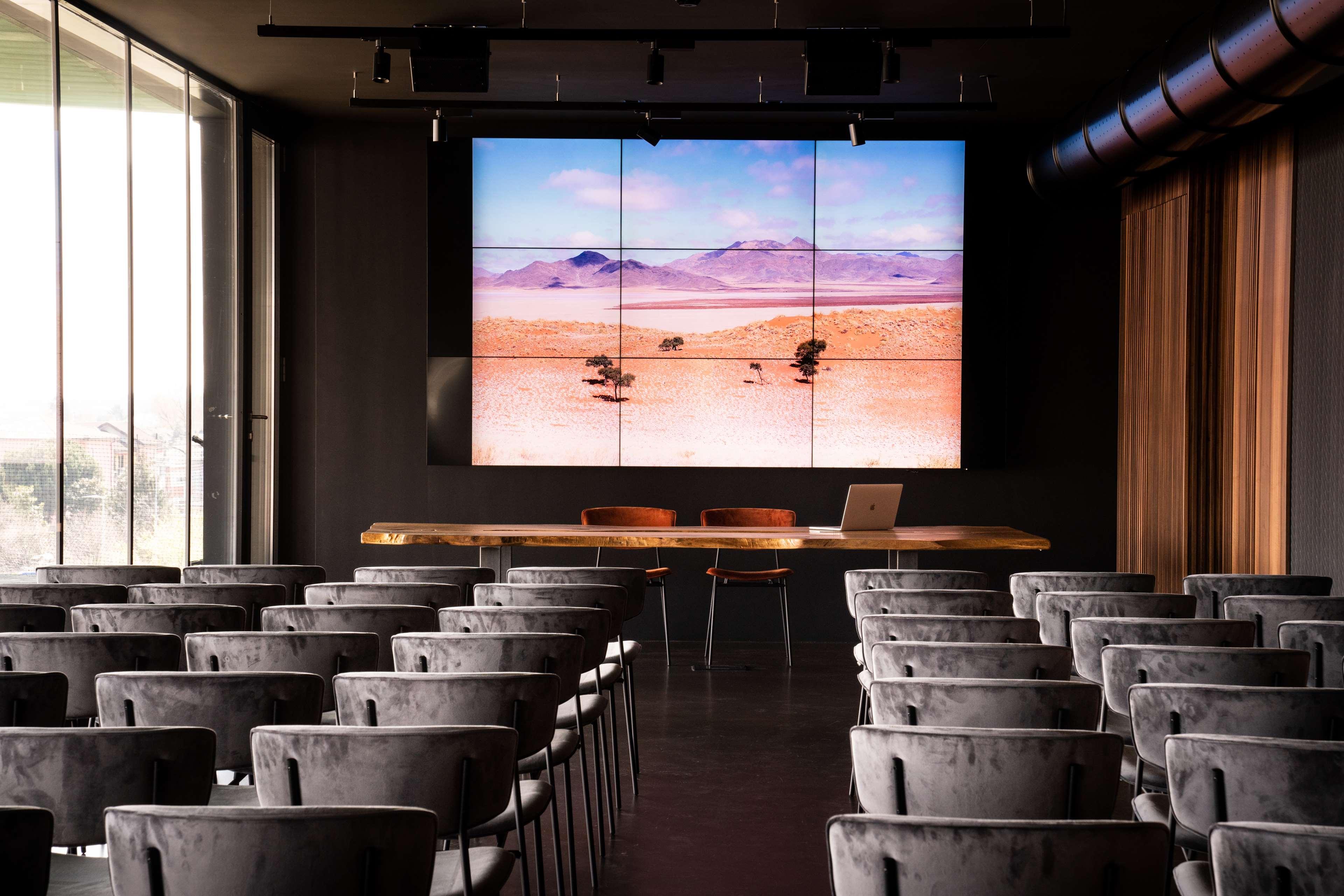 Litta Palace - photo