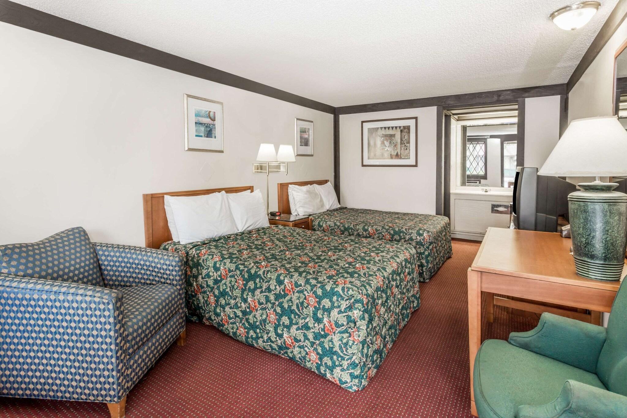 Knights Inn Racine