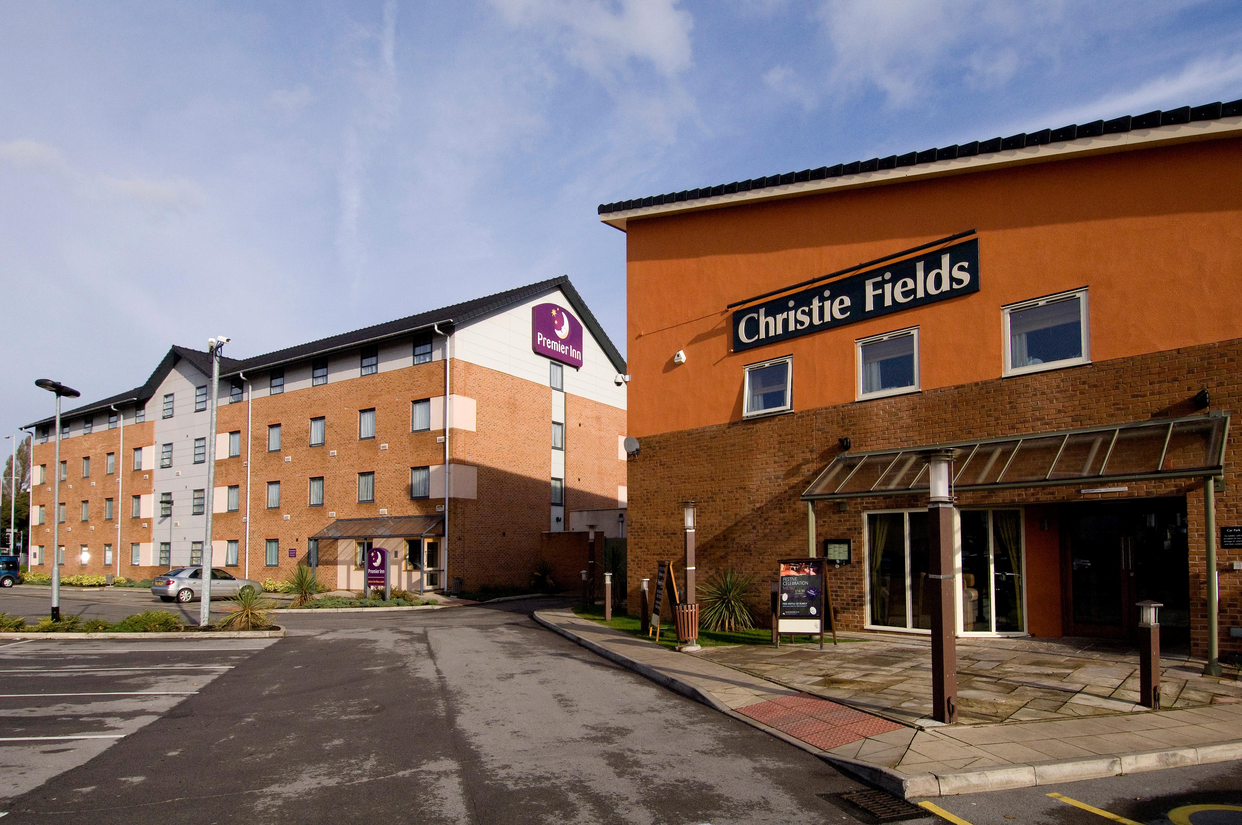 Premier Inn Manchester West Didsbury