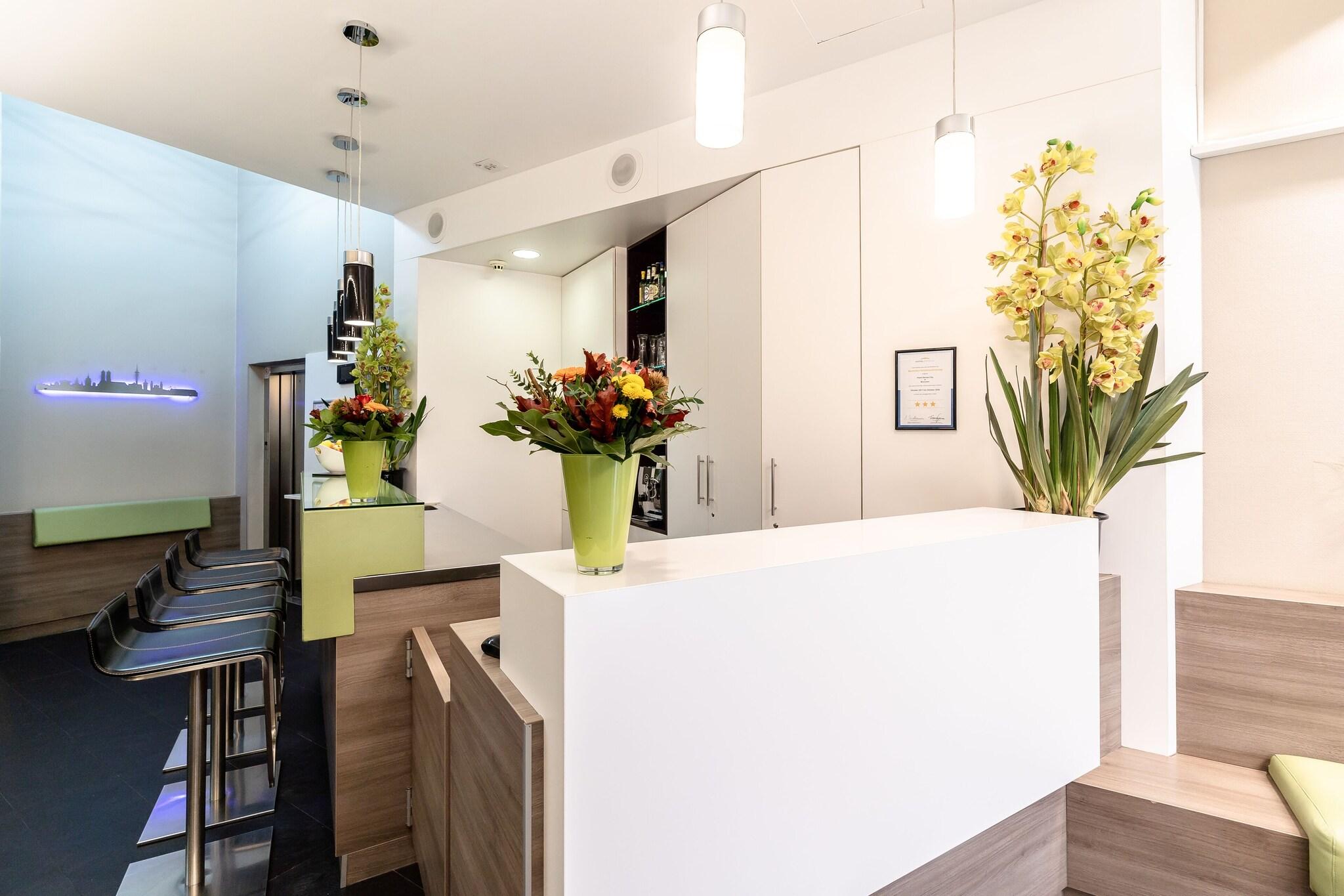 Hotel Demas City by null