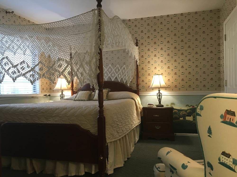 Cinnamon Bear Inn by null