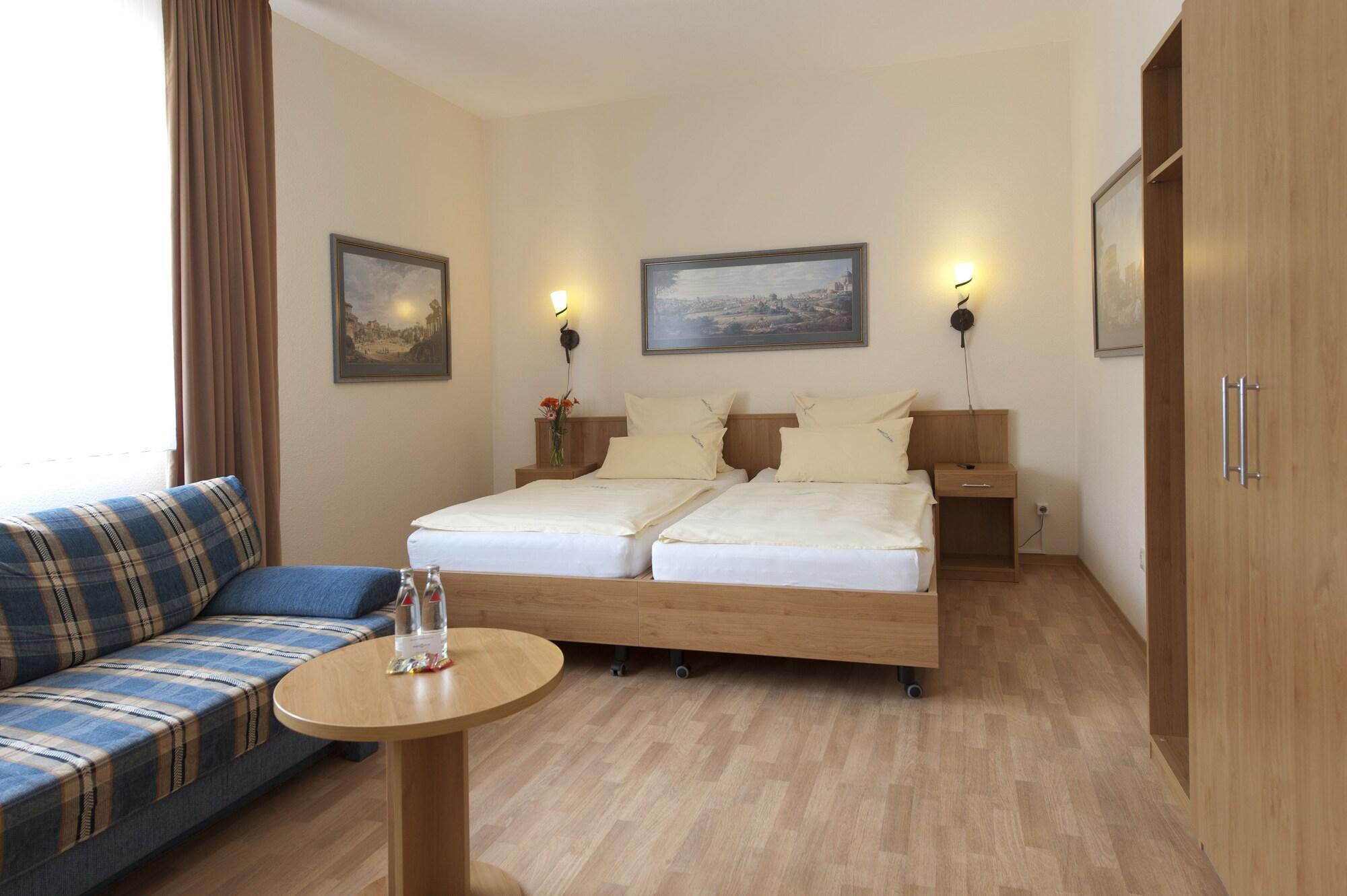 Hotel Marco Polo by null