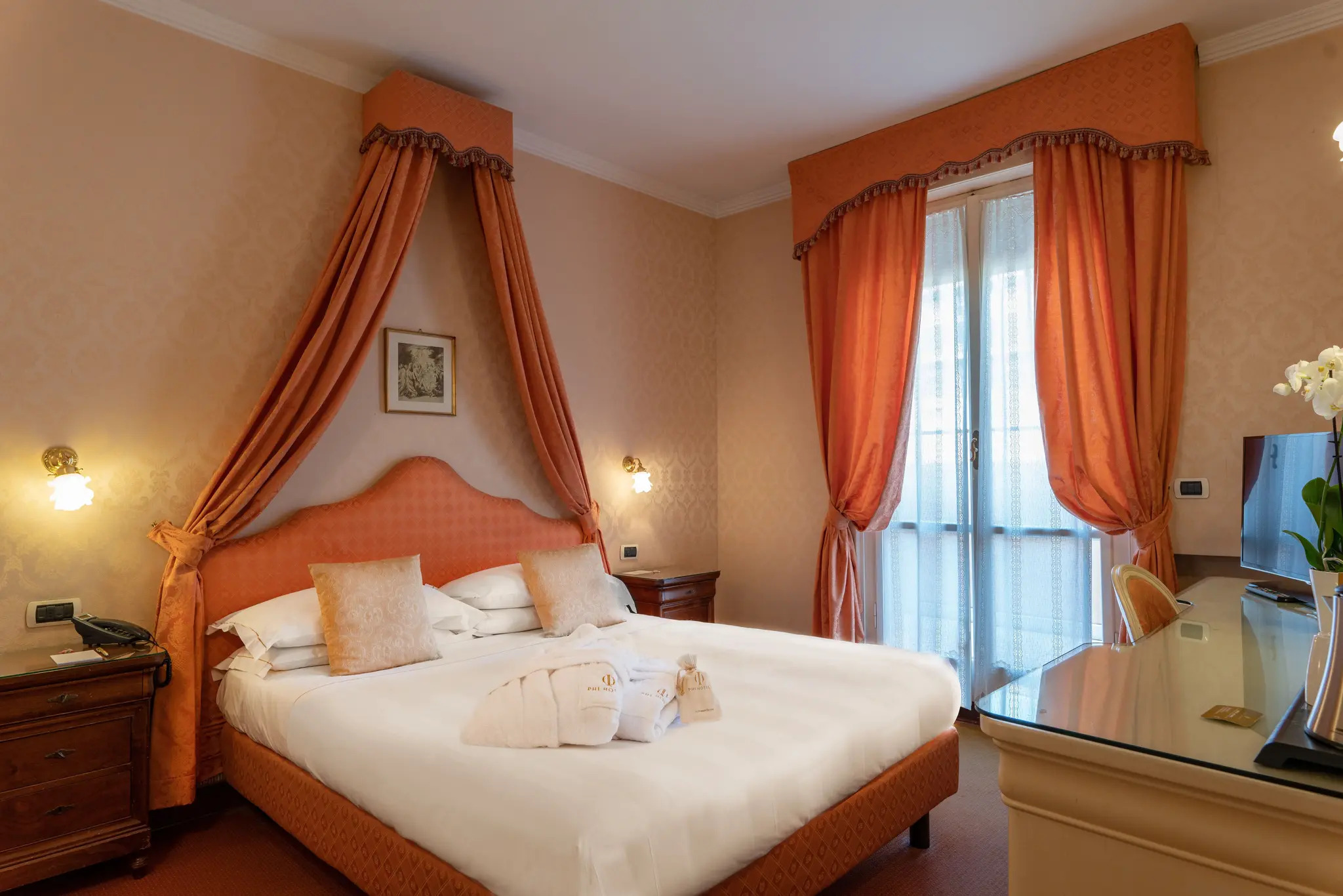 Phi Hotel Canalgrande by null