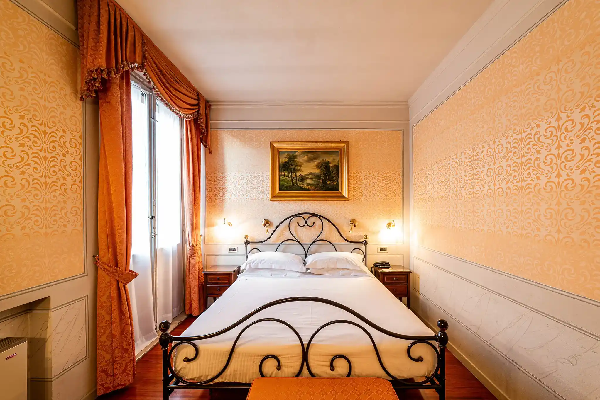 Phi Hotel Canalgrande by null