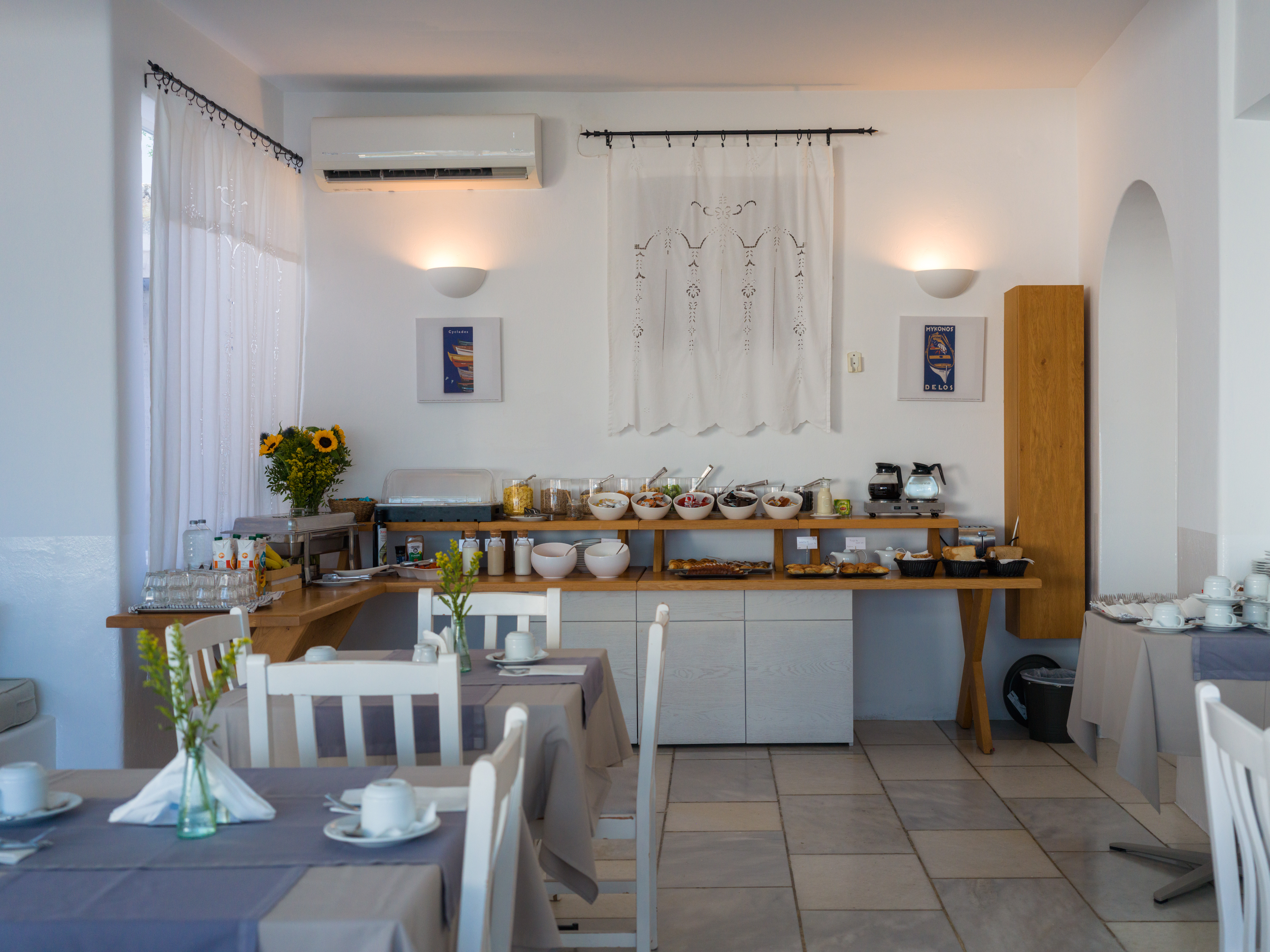 Rhenia  Mykonos Hotel & Bungalows