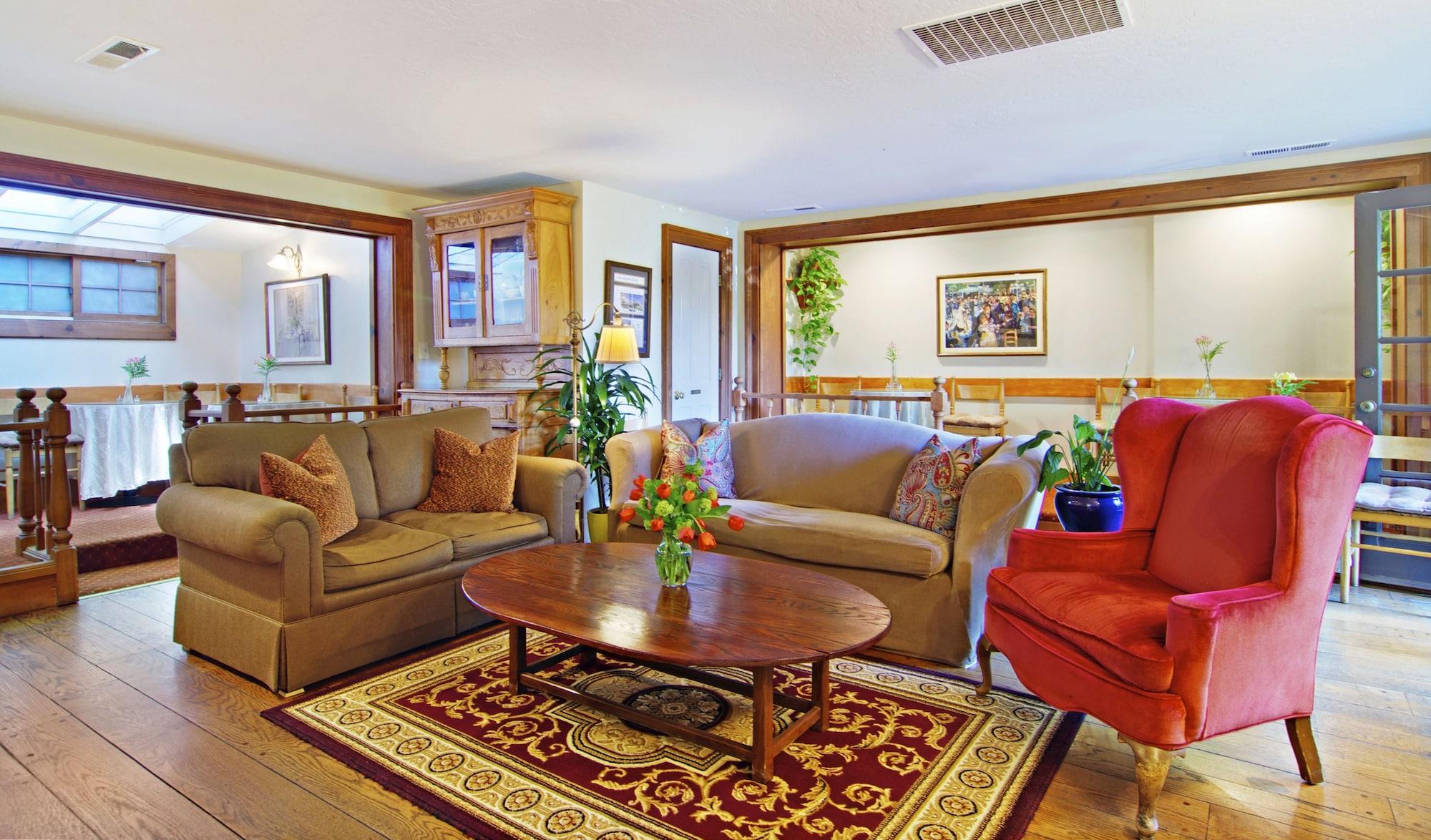 Babbling Brook Inn by null