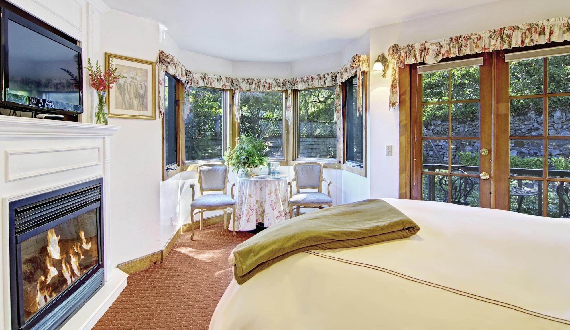 Babbling Brook Inn by null