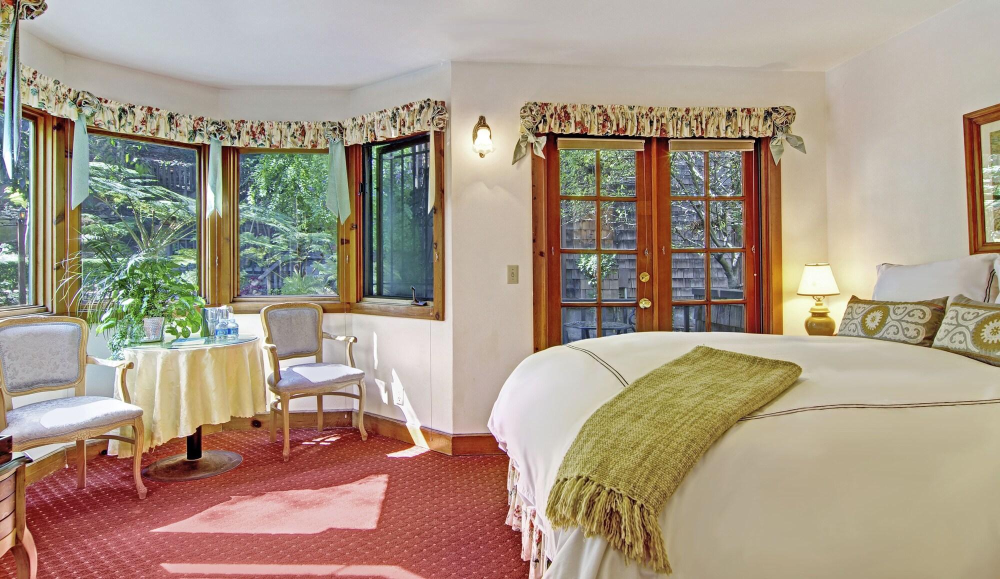 Babbling Brook Inn by null