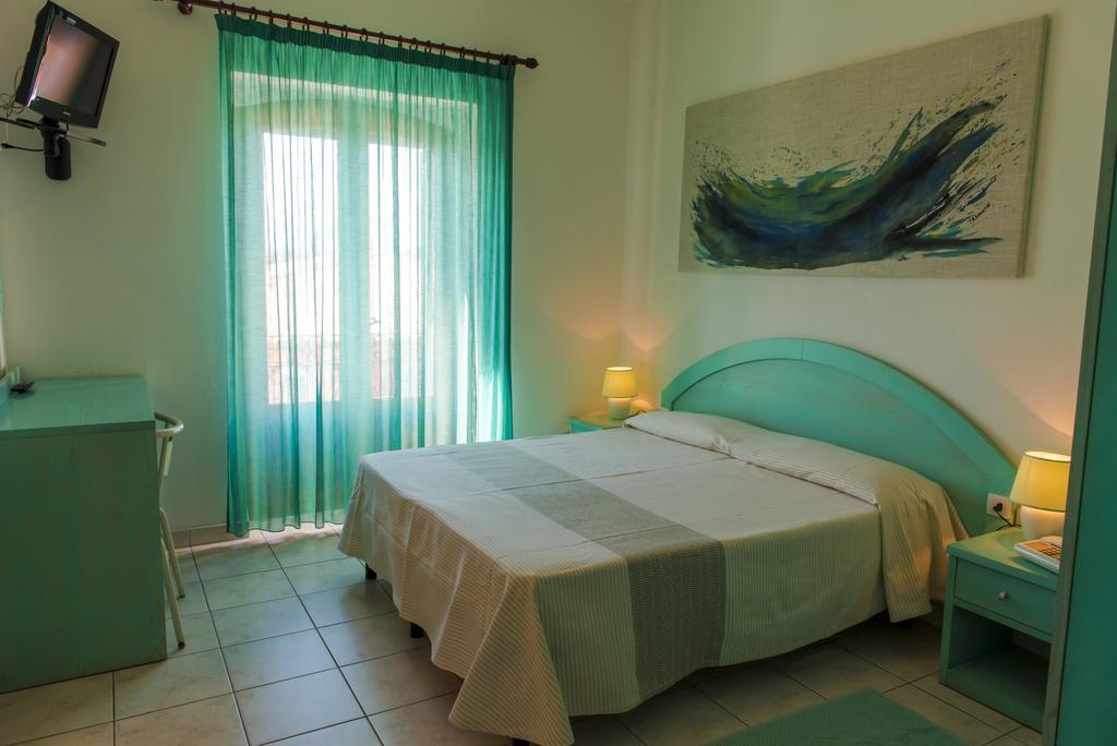 Hotel Marinaro by null