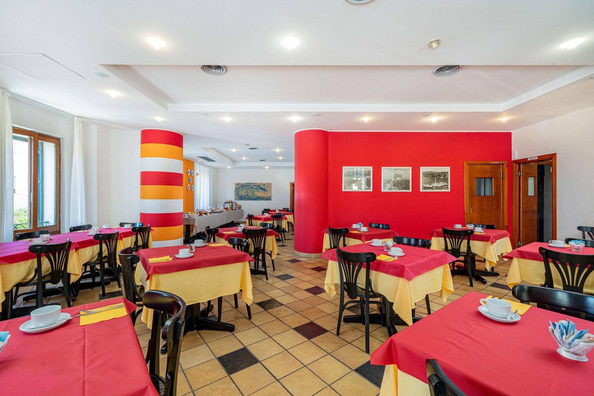 Hotel Marinaro by null