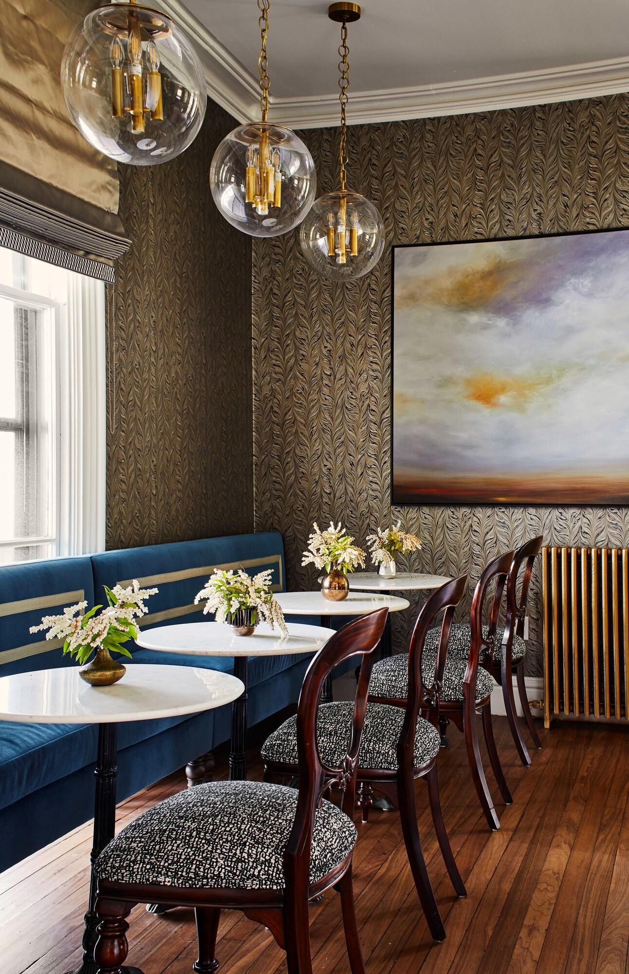 Cliffside Inn